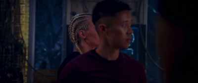 Trent and Violet will pose as
a derelict ship returning home. - Skylines