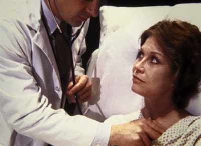 TREVA: I went backstage
to see her and I told her - Being Mary Tyler Moore