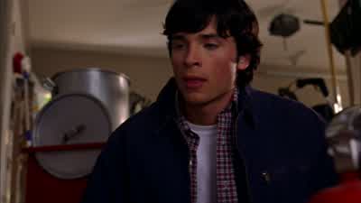 - Trevor, I can help. - Smallville