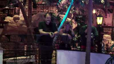 [Trey VO] I'm watching the
dive stuff and I start to go, - ¡Casa Bonita Mi Amor!