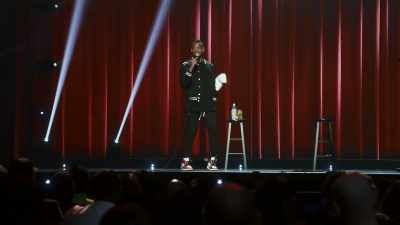 [trills, exclaims] - Marlon Wayans: Woke-ish