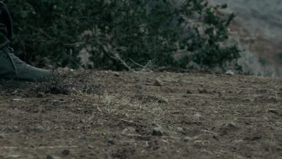 Trip wire. - SEAL Team