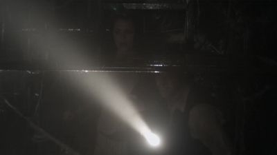 Trip wire - The Librarian III: The Curse of the Judas Chalice