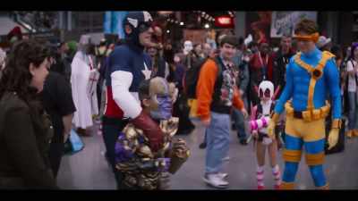 [Trish] He is all about interacting
with the crowd - Marvel's 616