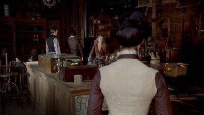 Trixie: Don't flee, don't flee. - Deadwood