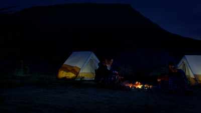 [trosnet fire] - Couples Retreat Murder