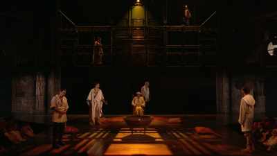 Troy burns, or else let Helen go - RSC Live: Troilus and Cressida
