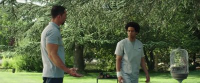- Truce? - Okay. - American Carnage
