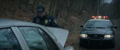 [trunk closes]
[chattering on police radio] - The Bad Shepherd