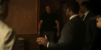 Try anything smart, gonna put a hole right in your pal's back. - Reacher