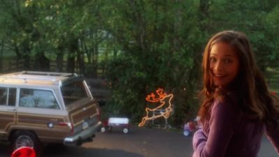Try and be back by 6
so we can make it to the kents' party. - Smallville
