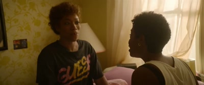 -Try huge! Oh, my God.
-Hey. Hey, come work for me. - Whitney Houston: I Wanna Dance with Somebody