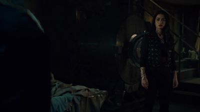 Trying to cover
your tracks? - Shadowhunters