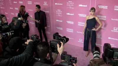 [Tsjeng] This became
very much a public dispute - Taylor Swift vs Scooter Braun: Bad Blood