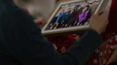 Tsk. - Time for Her to Come Home for Christmas