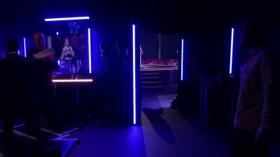 Tu as assuré.
Tu es ravie, ça se voit. - Backstage with Katherine Ryan