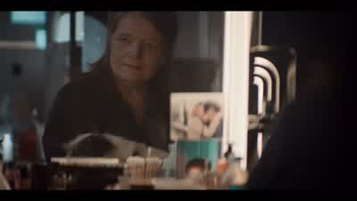 - Tu vis ici depuis longtemps? - Lupin
