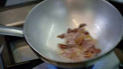 [TUCCI] The Guanciale are a base - Stanley Tucci: Searching for Italy