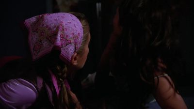-Tudo bem?
-Tudo. - Charmed