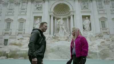 Tule.-কোথায়? আমাদের ছেলের ফিরে -Haetaan। - Sharknado 5: Global Swarming