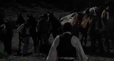 Turn around. - Barquero