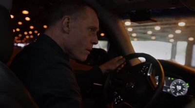 Turn here. - Chicago P.D.