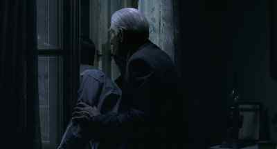 Turn on the lights. - The Pianist