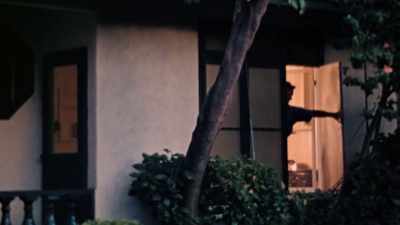 Turn out your lights
and do not turn them on - The Pacific War in Color