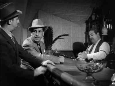 Turn that thing off.
Turn it off, quick! - Dead End