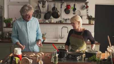 Turn those into balls.
The thin pan is heating up. - James May: Oh Cook!