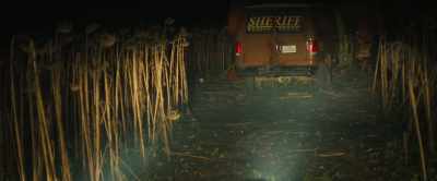 [turns off engine] - Texas Chainsaw Massacre
