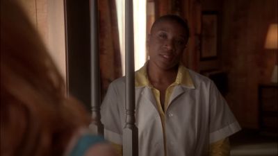 (Turns off faucet) - Desperate Housewives