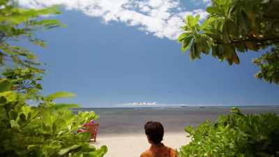 Tutu, Noa said you wanted
to see me. - Aloha Heart