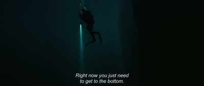 - Tuva, can't you get free?
- No, I'm completely stuck. - Breaking Surface