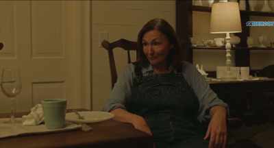 - TV?
- No, no TV. - The Lost Husband