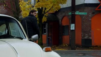 (TV PLAYING INDISTINCTLY) - Grimm