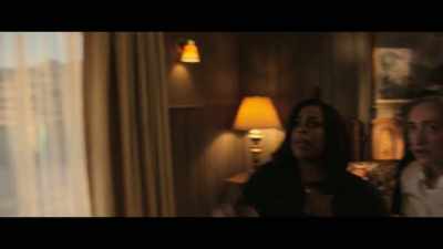 [TV switches on] - Grotesquerie
