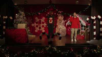 Twas the night
before Christmas, - Spotlight on Christmas