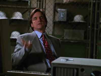 Twenty, 19, 18... - Lois & Clark: The New Adventures of Superman