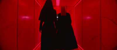 Twenty-nine, twenty-right,
twenty-seven, twenty-six... - Mrs. Davis