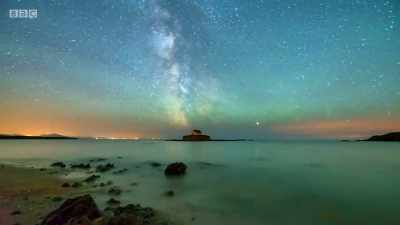 Twice a day,
the tide ebbs and flows. - Wales: Land of the Wild