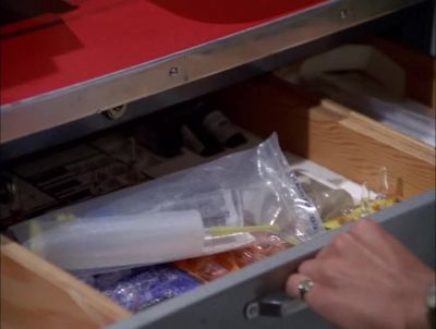TWO AMPS BICARB - Hawaii Five-0