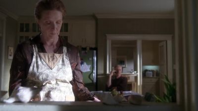 TWO HOURS, GREAT ! - Six Feet Under