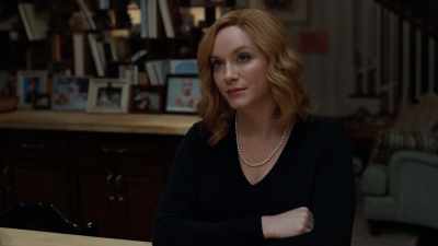 Two houses, two mortgages,
two--two cable bills. - Good Girls