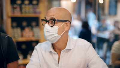 - Two hundred grams.
- Two hundred, yeah - Stanley Tucci: Searching for Italy