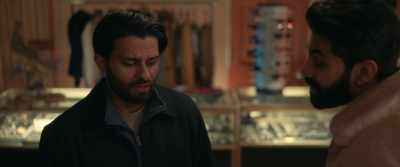 - Two-K.
- Yeah. Okay, Mir, come on, let's go. - Deli Boys