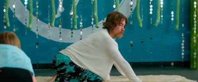 Two-Legged Dog, and he's
in his little pushcart, - Yoga Hosers