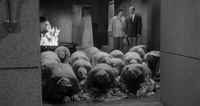 Two more infidels
have arrived. - Abbott and Costello Meet the Mummy