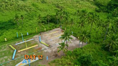 Two players will draw
gray rocks. - Survivor