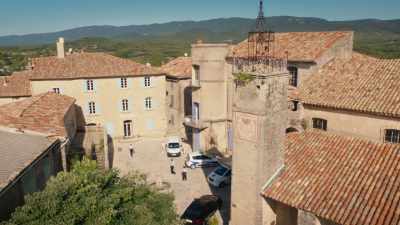 Two women killed the same evening
within 10km of each other. - Murder in Provence